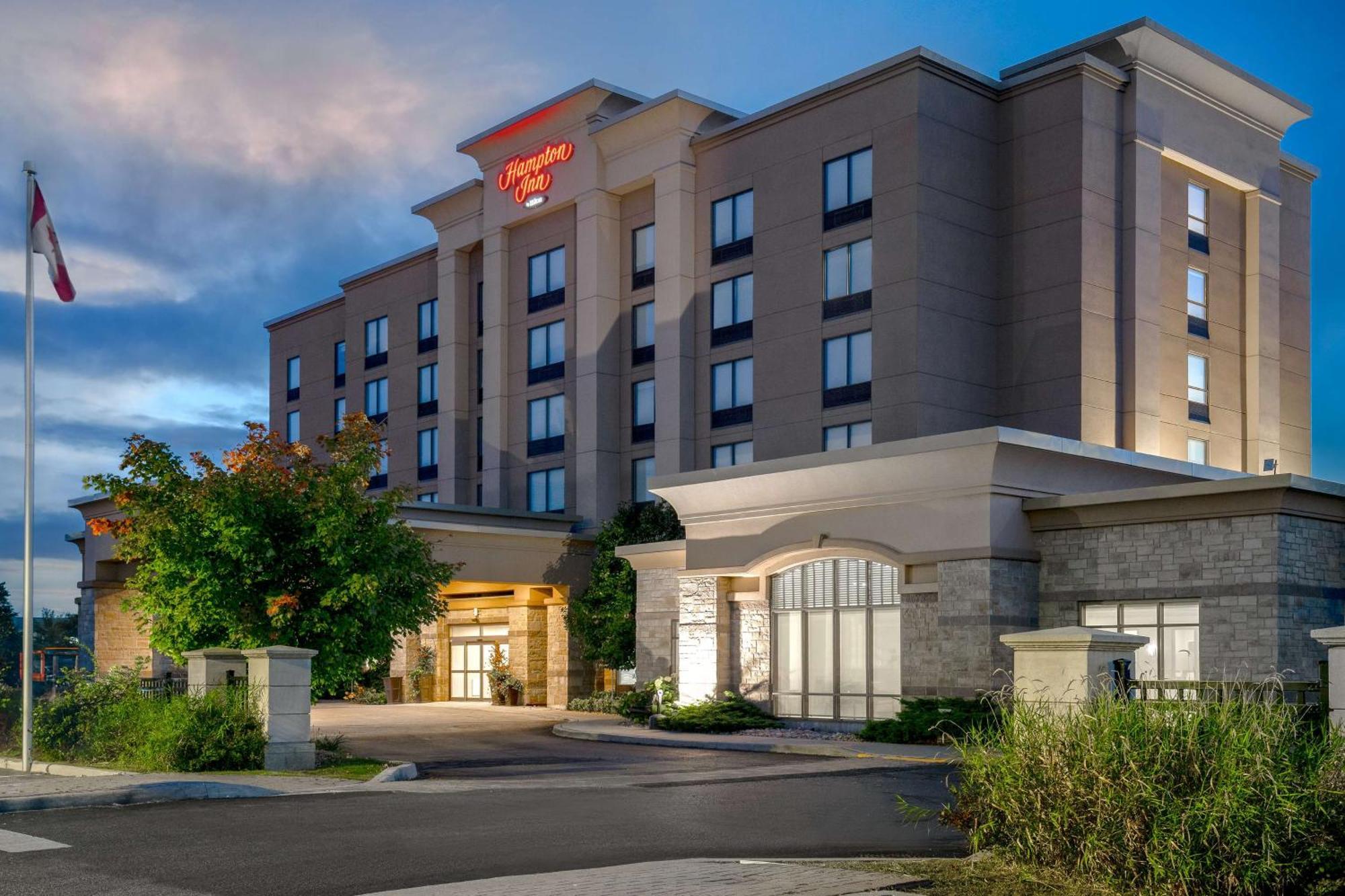 Hampton Inn By Hilton Brampton - Toronto Exteriér fotografie