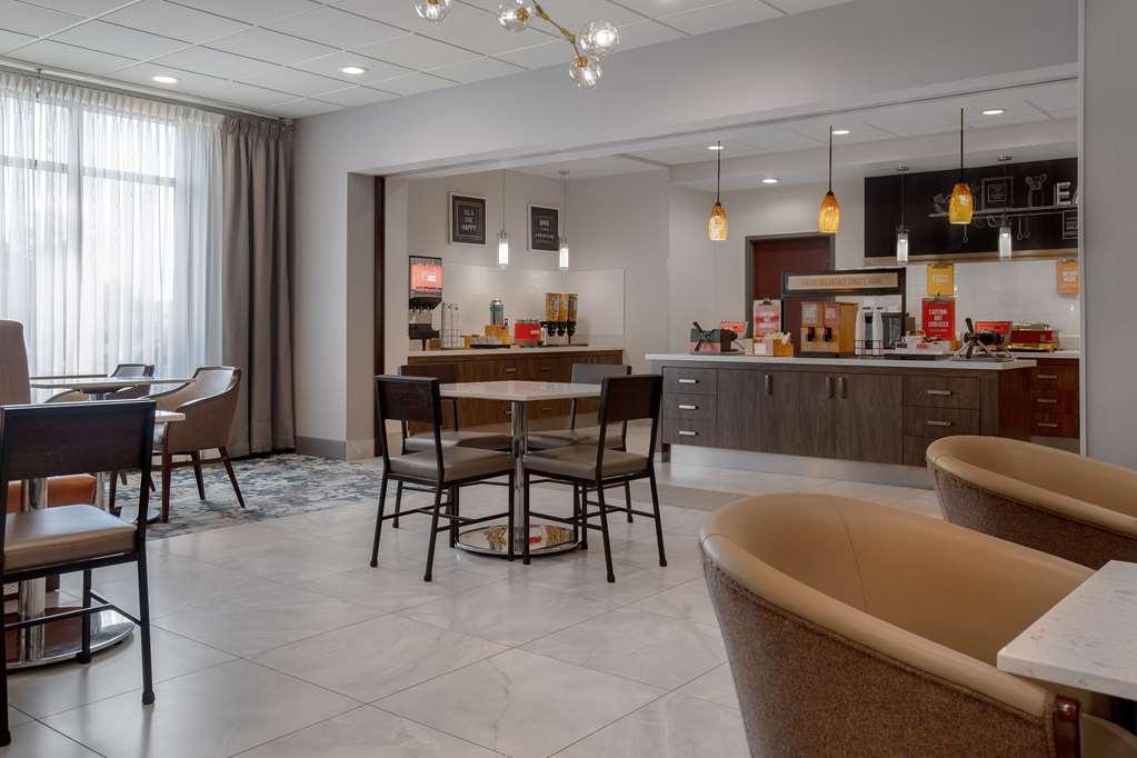 Hampton Inn By Hilton Brampton - Toronto Restaurace fotografie